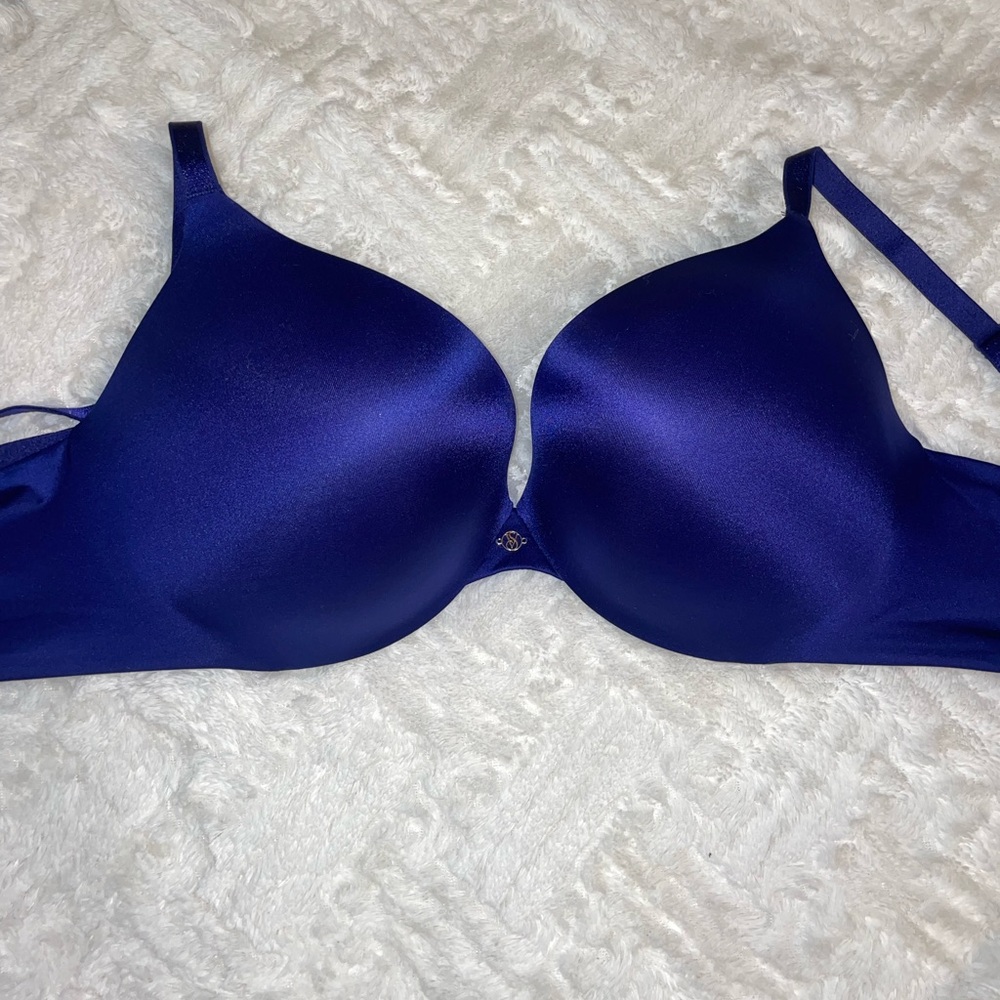 Victorias Secret Navy Blue Push-Up Bra